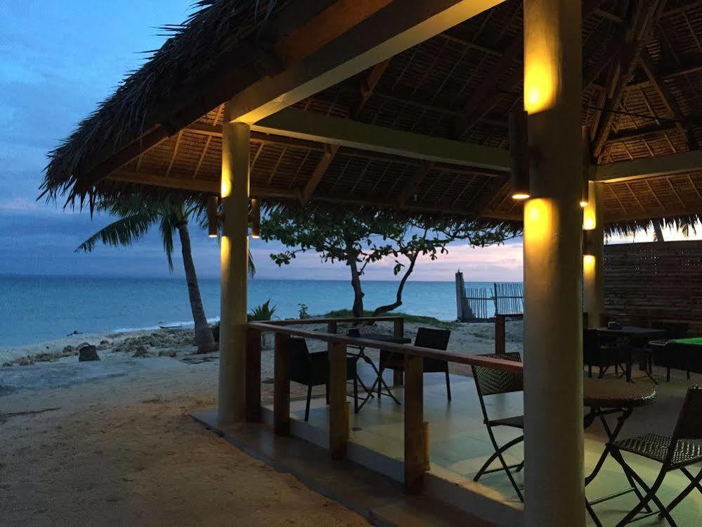 Kota Beach Resort Santa Fe  Eksteriør bilde